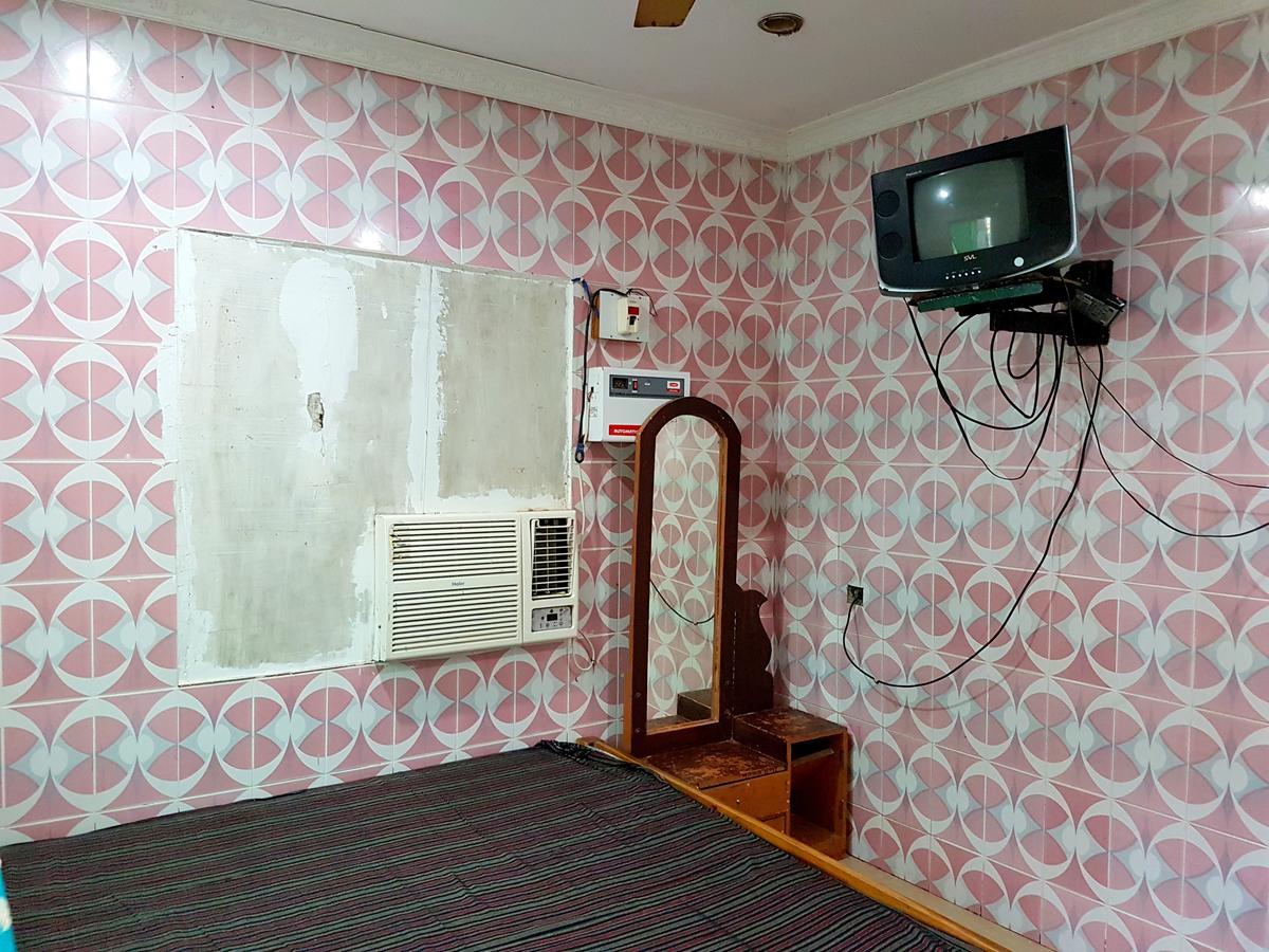 Hotel Swarg プリ エクステリア 写真